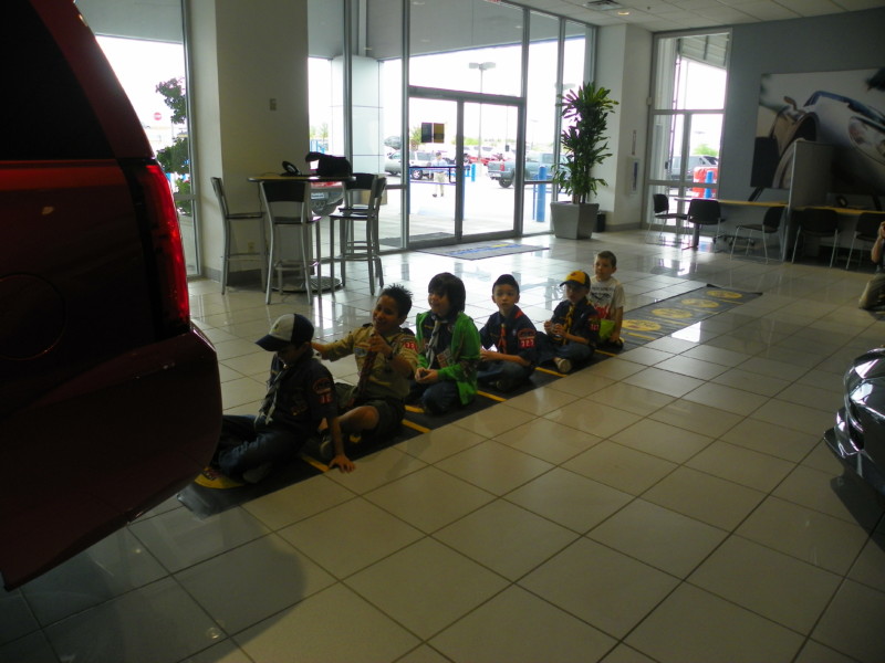 inandaroundcars2014-005